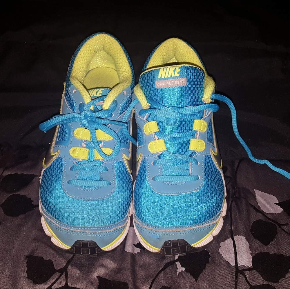 Nike Duel Fusion S1